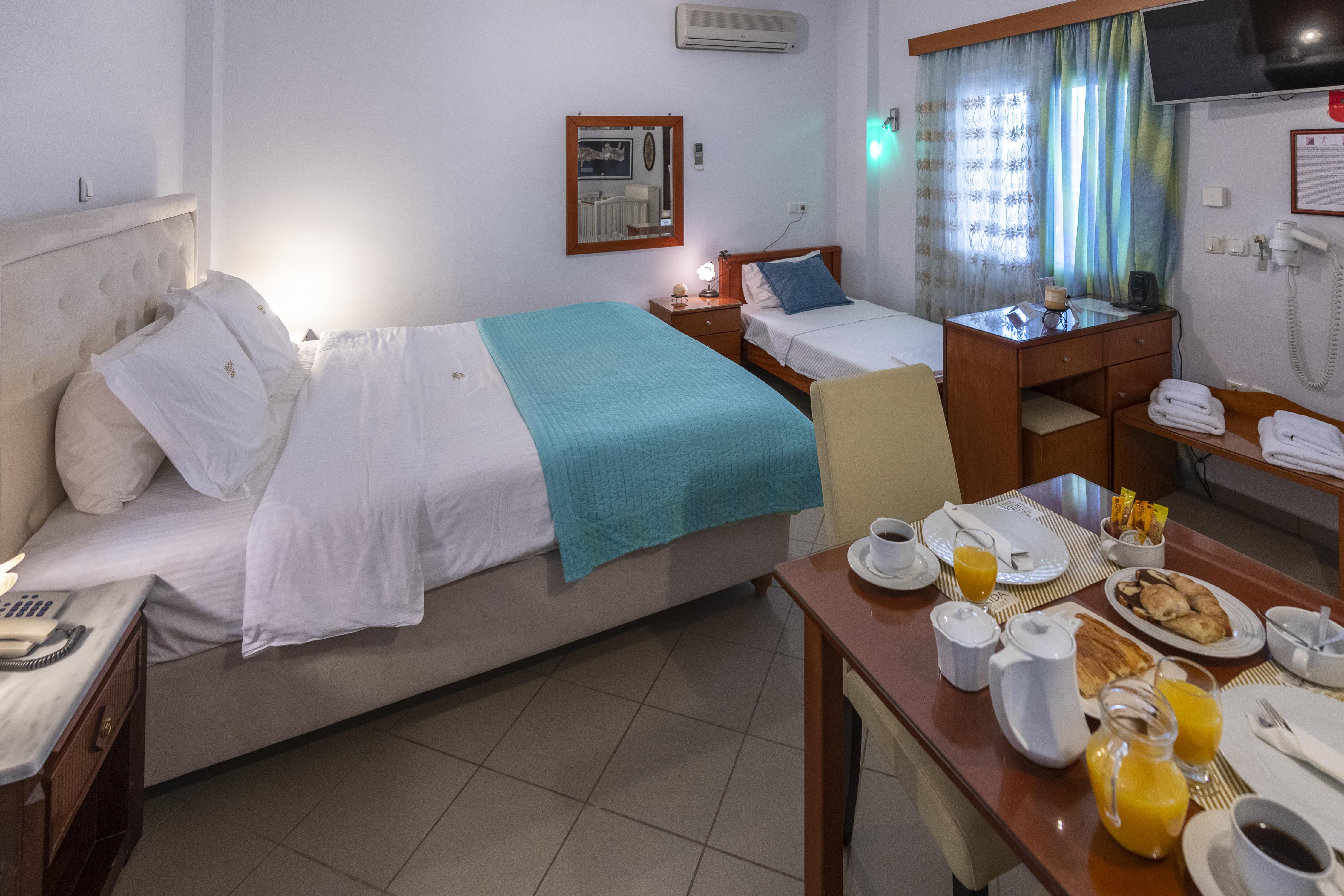Irida Beach Resort Suites Kyparissia Luaran gambar