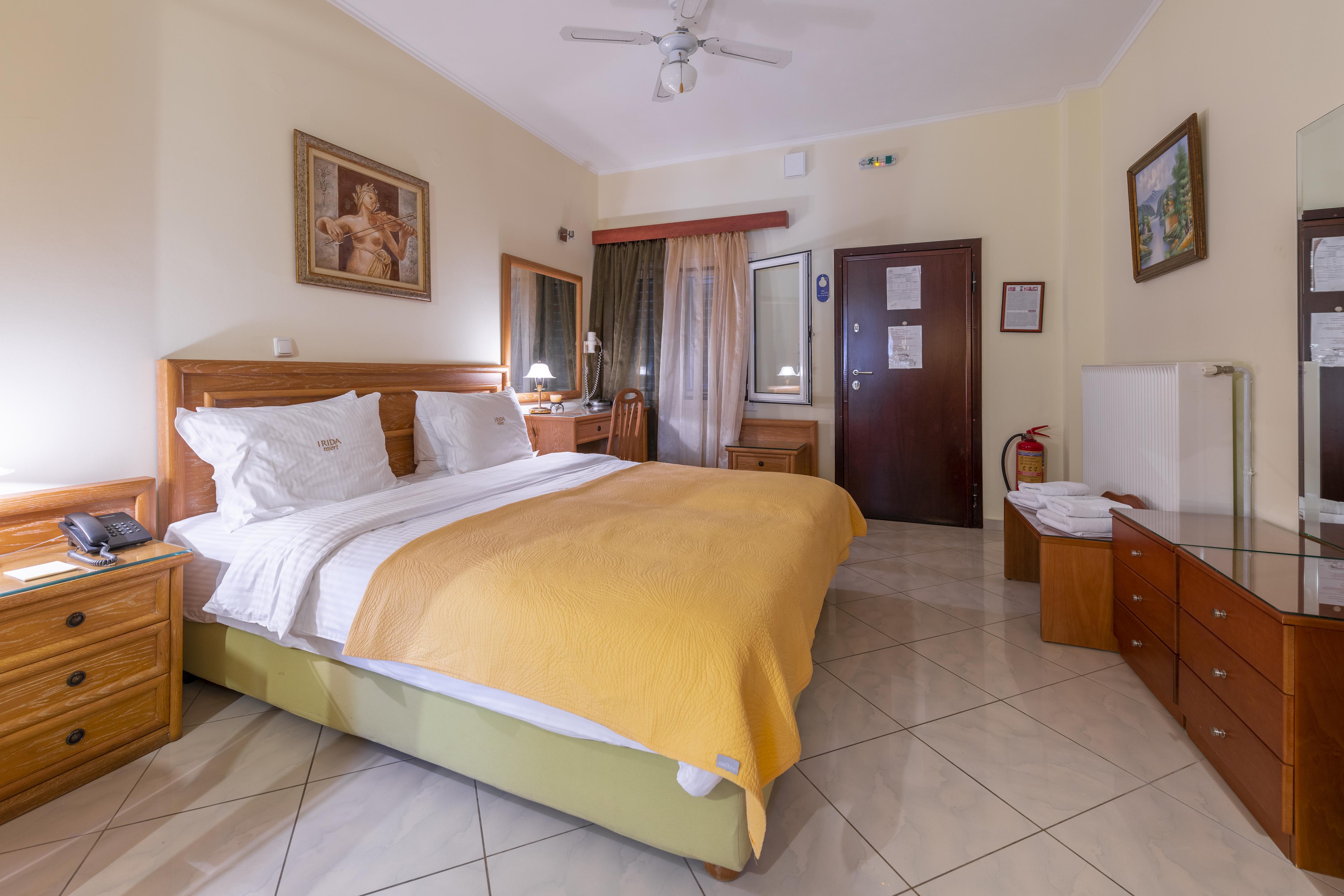 Irida Beach Resort Suites Kyparissia Luaran gambar