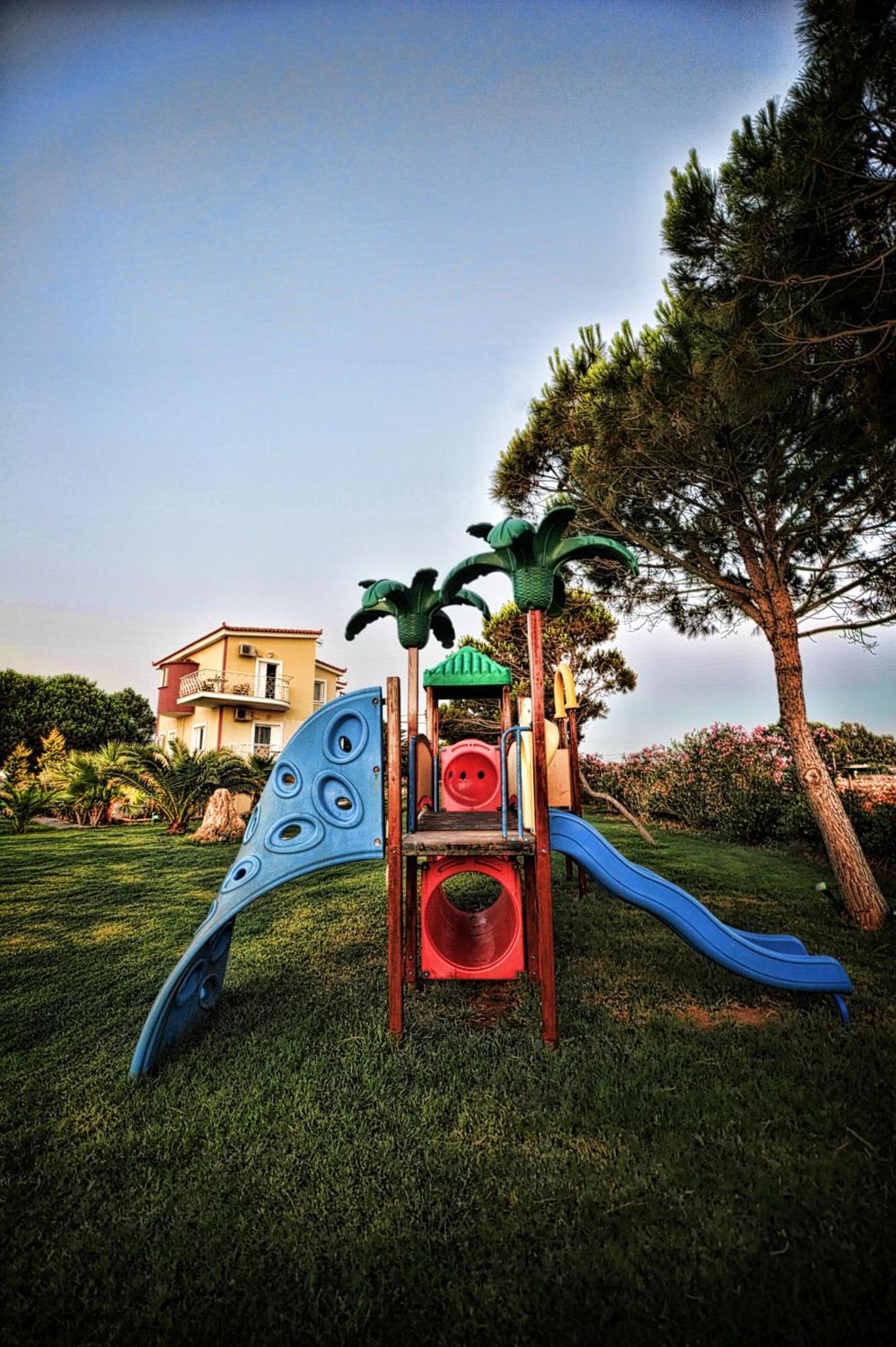 Irida Beach Resort Suites Kyparissia Luaran gambar
