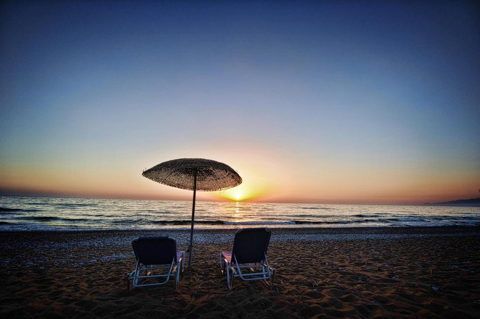Irida Beach Resort Suites Kyparissia Luaran gambar
